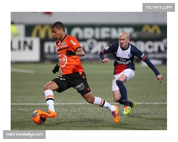 洛里昂1-1兰斯,补时阶段双方各入一球